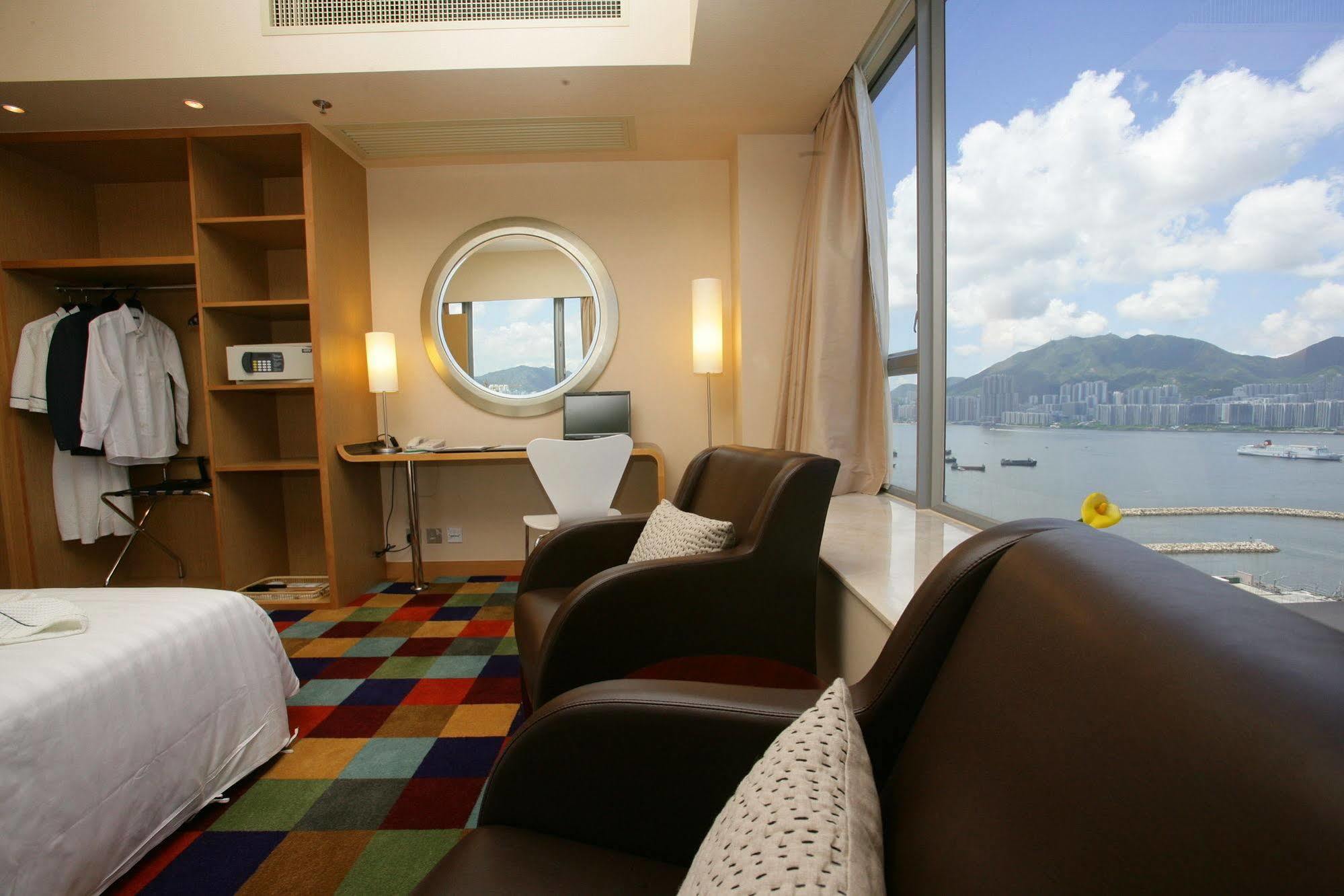 Cozi Harbour View Khách sạn 4*